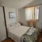 Nika * Tribunj (Sibenik-Knin)